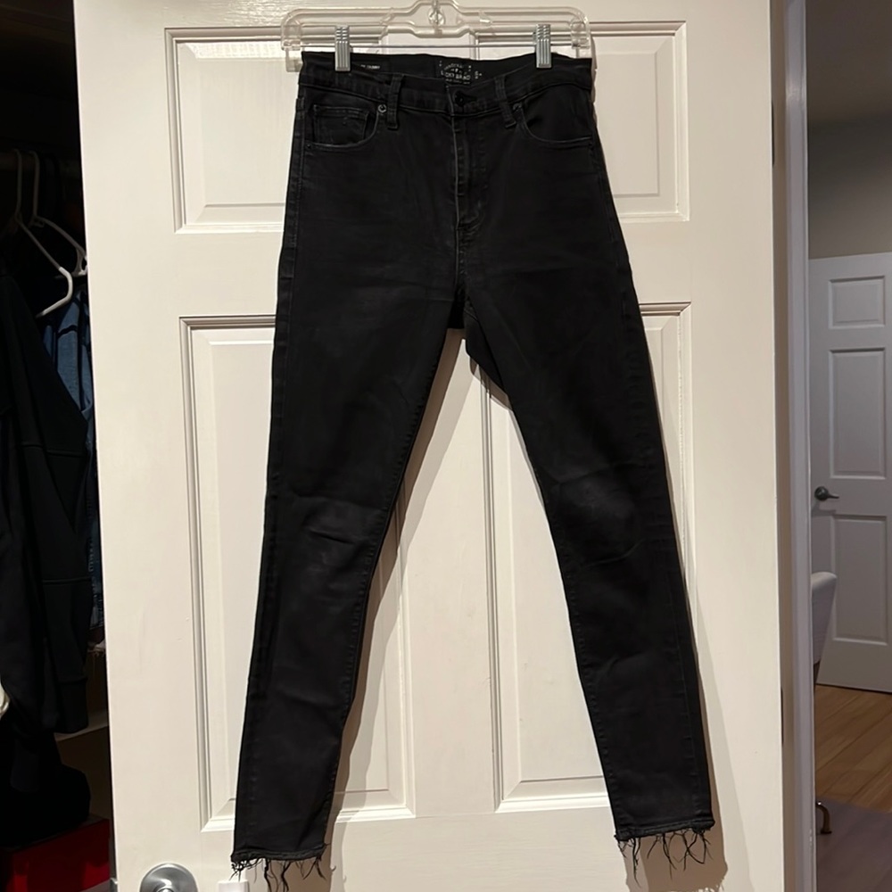 Lucky Brand Distressed Jean